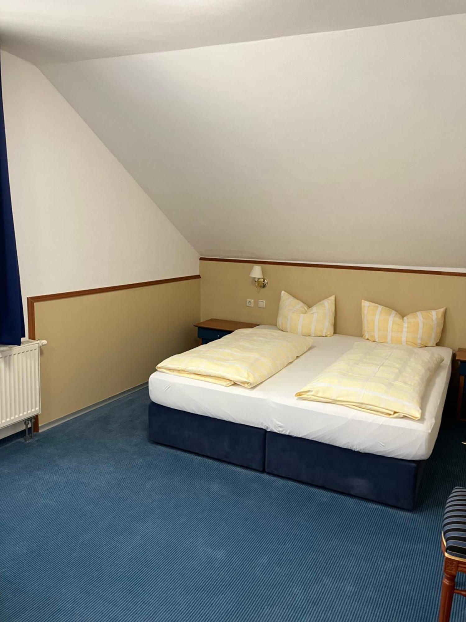 Hotel Am Bayrischen Platz ライプツィヒ エクステリア 写真
