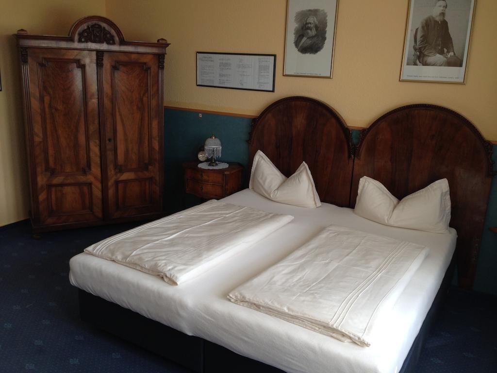 Hotel Am Bayrischen Platz ライプツィヒ 部屋 写真
